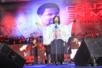 God used T B Joshua to heal a crippled man at Mexican Crusade