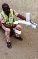 INEC official reportedly caught with the thumb-printed ballot papers today 
