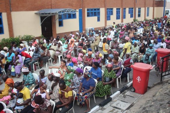Day Star Love At Easter. Pastor Sam Adeyemi. The Daystar Christian Centre Feeds Needy, Widows, Orphans And Families At Easter Programme.