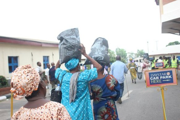 Day Star Love At Easter. Pastor Sam Adeyemi. The Daystar Christian Centre Feeds Needy, Widows, Orphans And Families At Easter Programme.