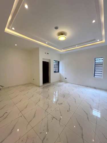 NOW SELLING...Fully Automated Smart Duplex

 LOCATION: Bera Estate, Chevron drive, Lekki Phase 1, Lagos, Lagos State, Nigeria.

 4 Bedroom Semi Detached duplex with a massive master bedroom + a BQ 

TITLE: GOVERNOR'S CONSENT 

Price: ₦260m

Features: 

- Fully Automated Smart Homes 
- Refrigerator 
- TV
- Air conditioners 
- Washing Machine 
- Oven 
- Secured estate 
- Fully Fitted Kitchen
- Water Heaters
- Pop Ceiling

Whatapp: Mr. Emeka 2347025422201
